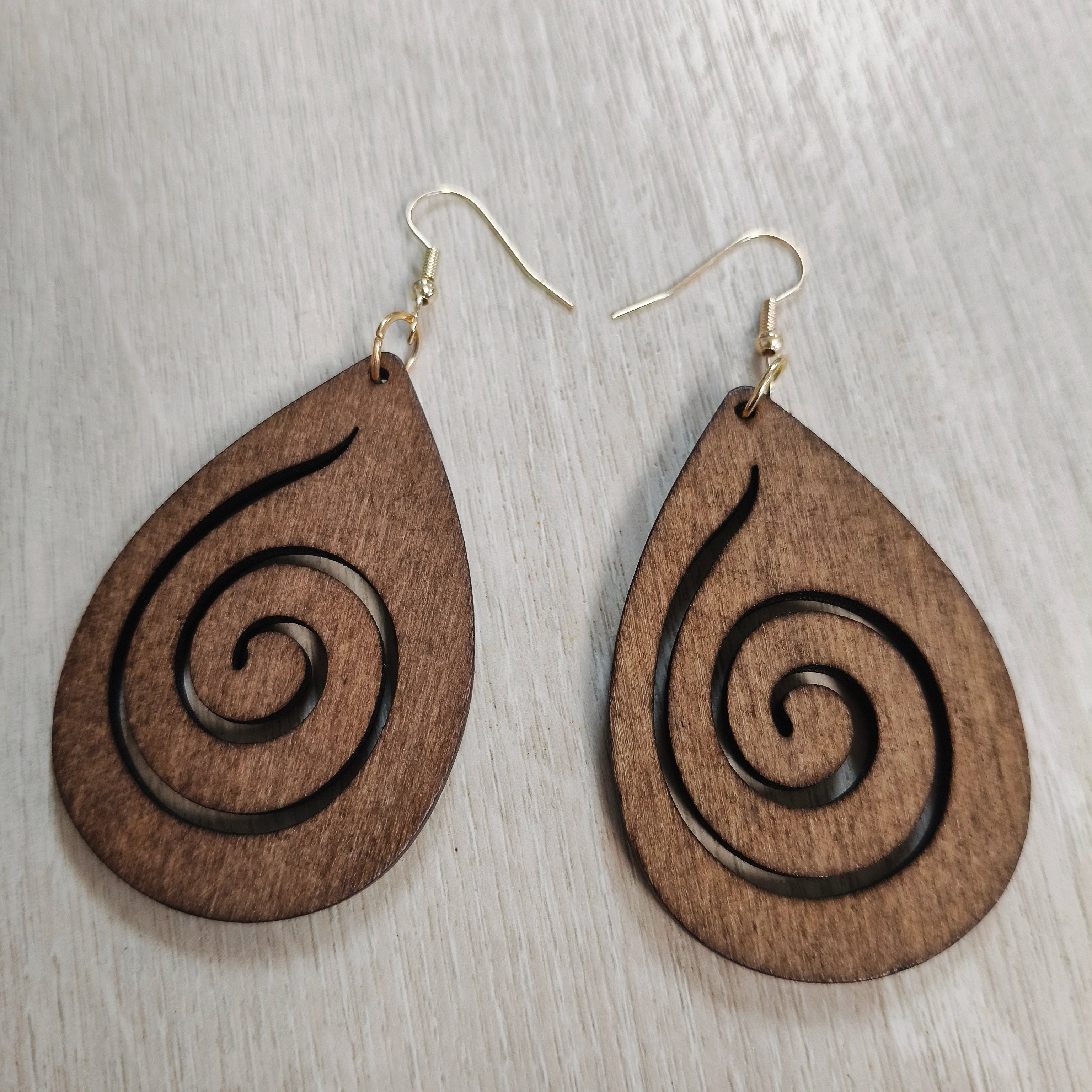 Paraone Koru Teardrop Dangle Earrings